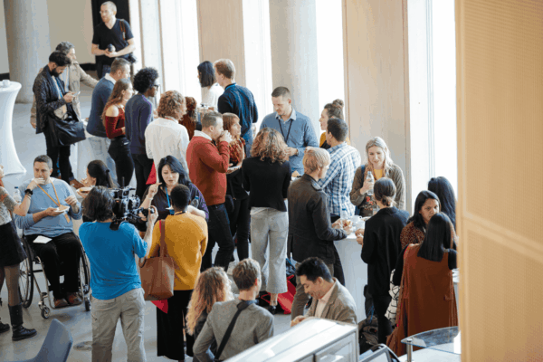 e-Mag Bxl santé N°24 - Dossier action communautaire : une journée intersectorielle, pour questionner l’action communautaire